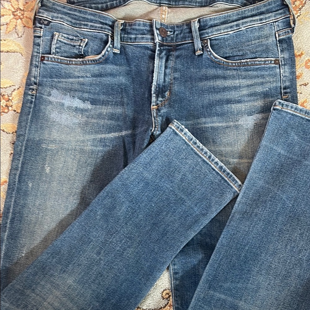 Citizens Of Humanity racer skinny low rise with distressed detailing. - Picture 8 of 8